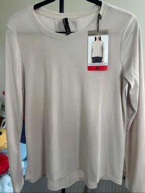 NWT Mondetta Women’s Ribbed Long Sleeve Top in Tan, Size Small & Medium